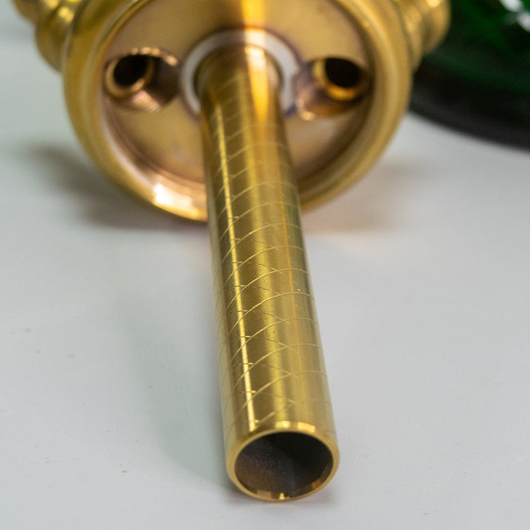 COCOYAYA Oakley Hookah (Conquer Series) - Gold Stem (Green Base)